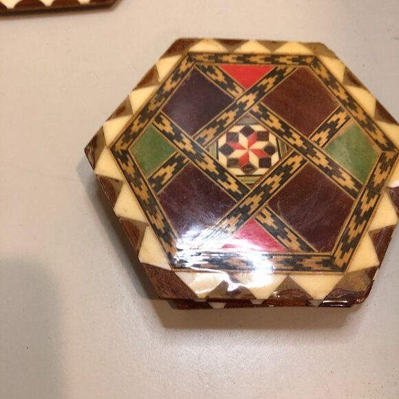 Vintage Inlaid Design Hexagon Coaster Set of 4 Spain - Picture 5 of 5